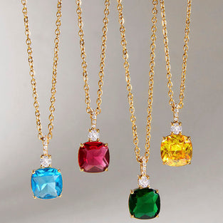 Elegant Crystal Pendant Necklace