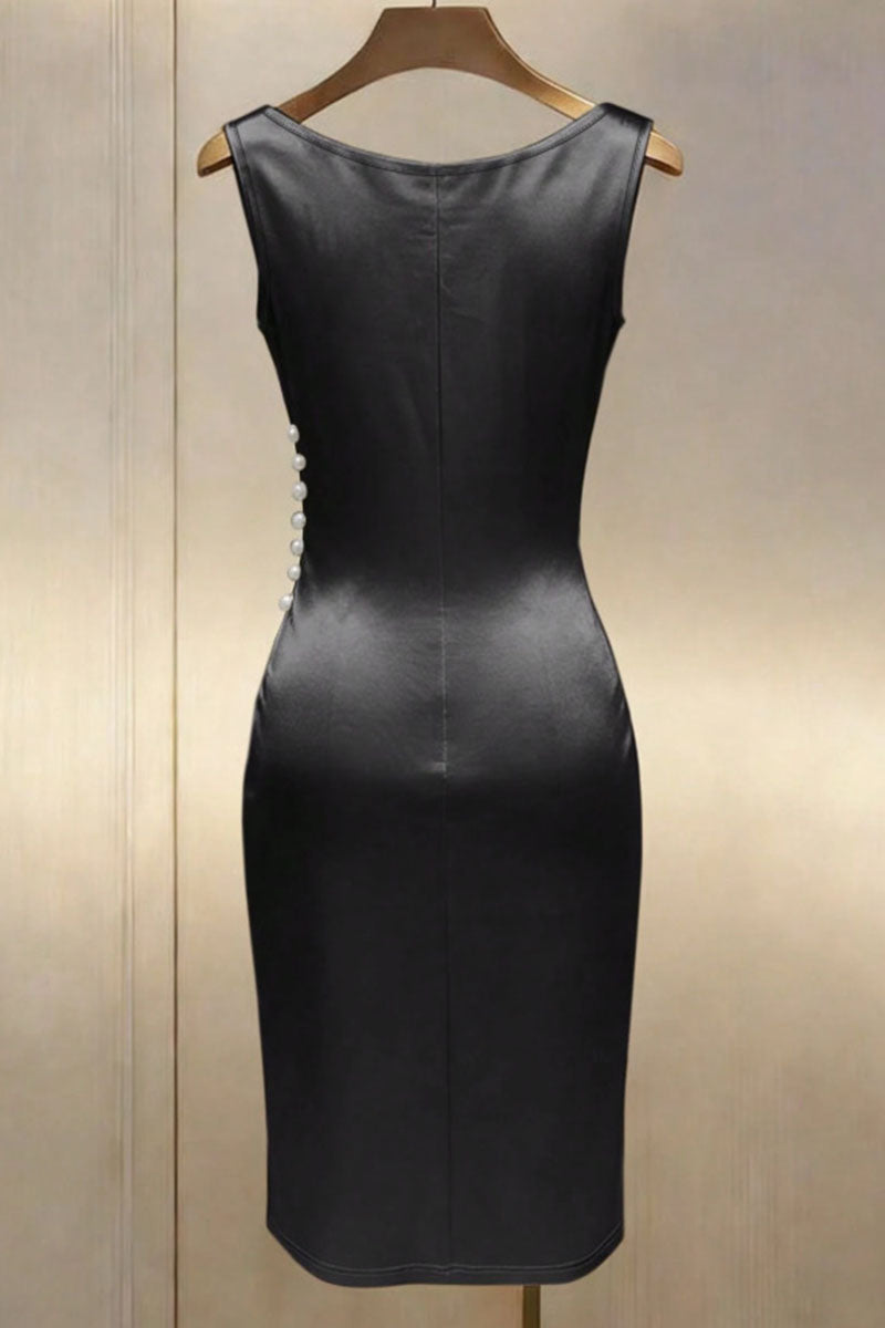 BLACK (2).jpg