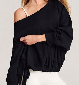 BLACK (1).jpg
