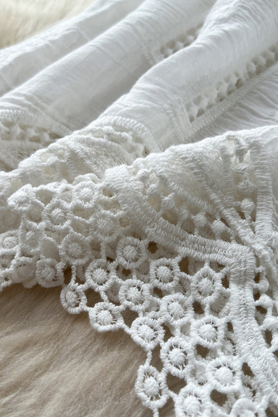 WHITE (3).jpg