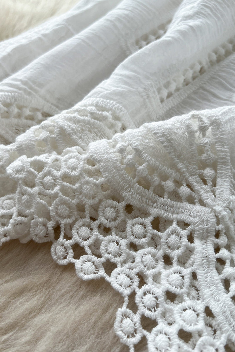WHITE (3).jpg