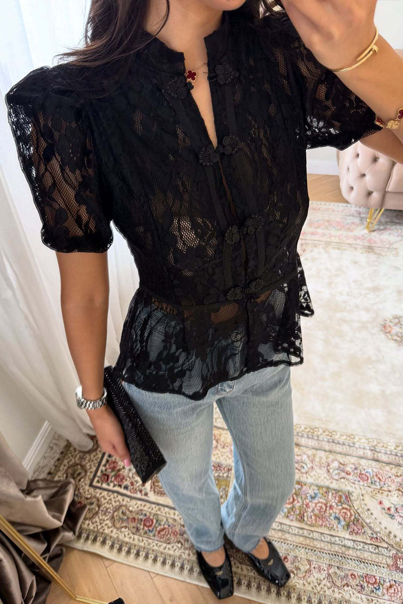 BLACK (1).jpg