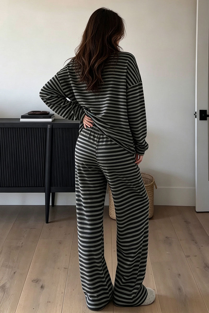 BLACK (3).jpg