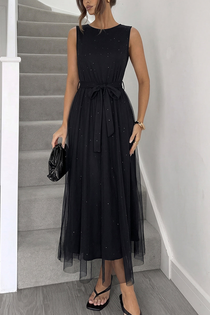 BLACK (2).jpg