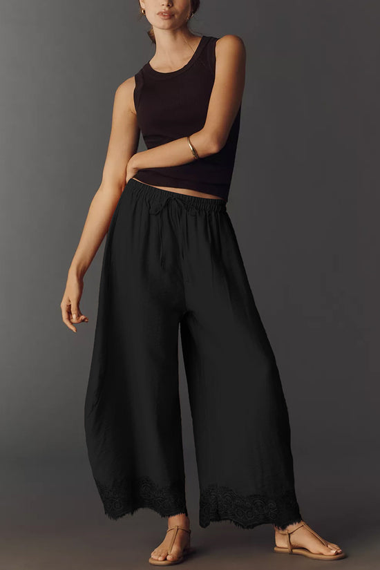 BLACK (2).jpg