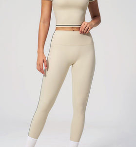 BEIGE (1).jpg