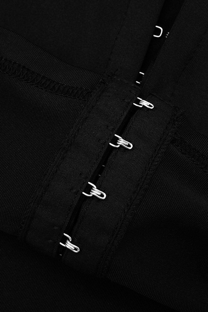 BLACK (7).jpg