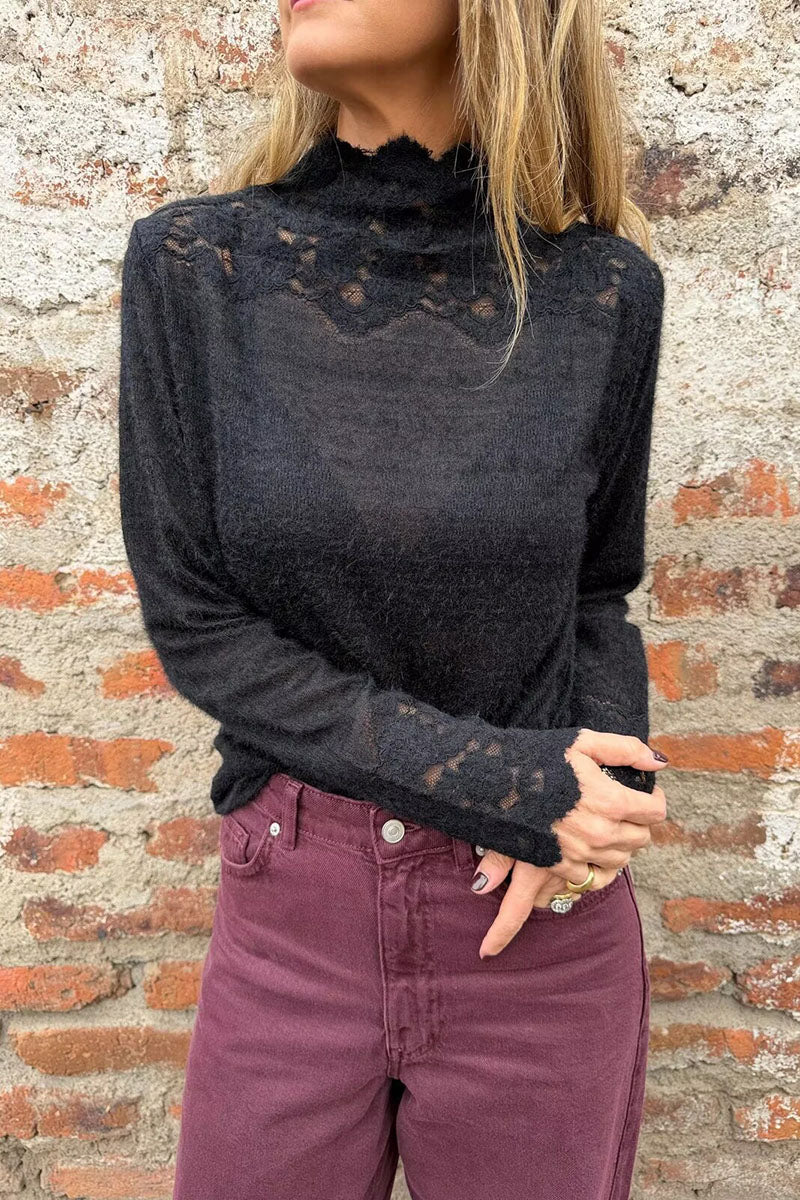BLACK (1).jpg