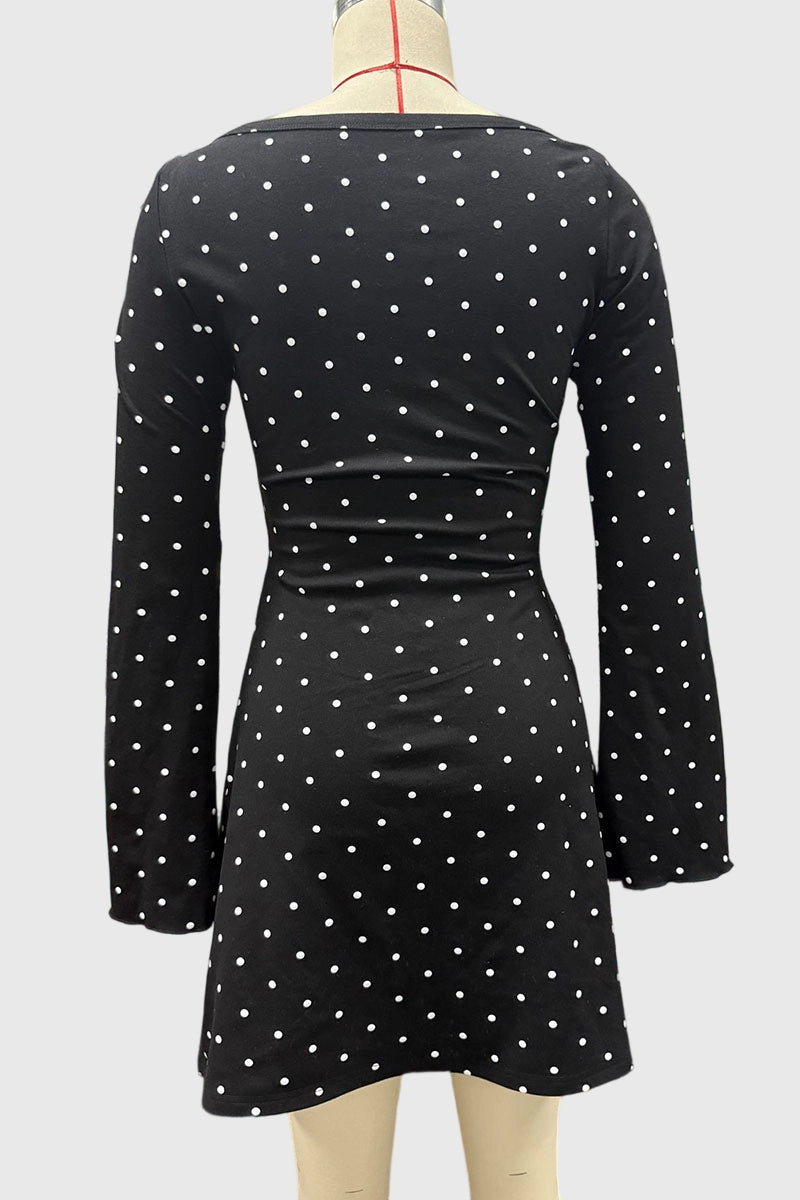 BLACK (2).jpg