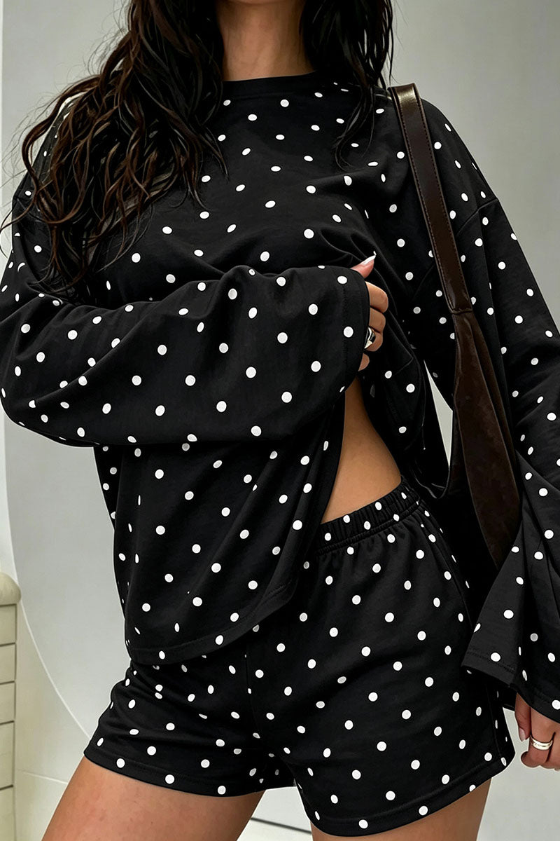 BLACK (1).jpg