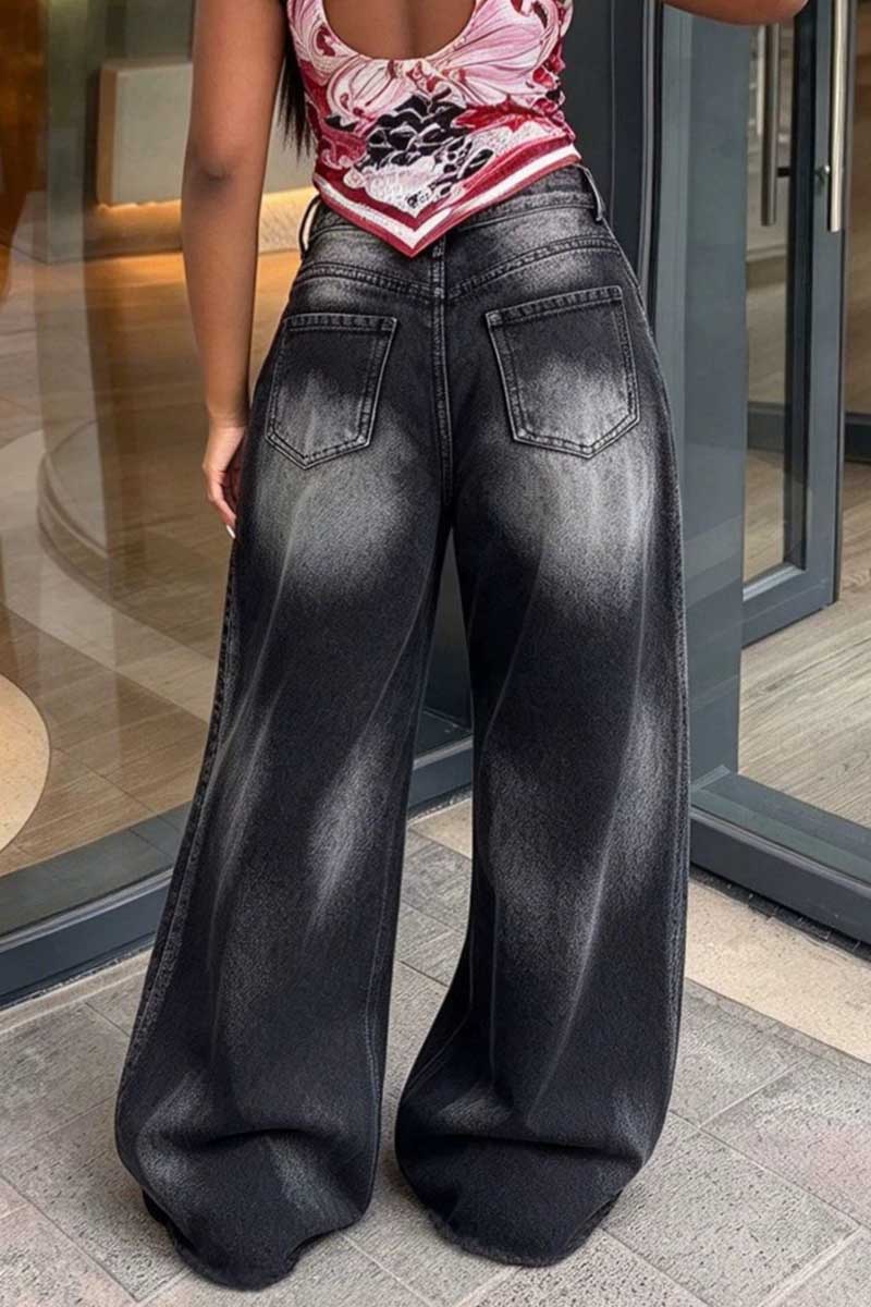 BLACK (2).jpg