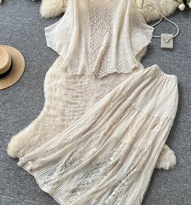 BEIGE (1).jpg
