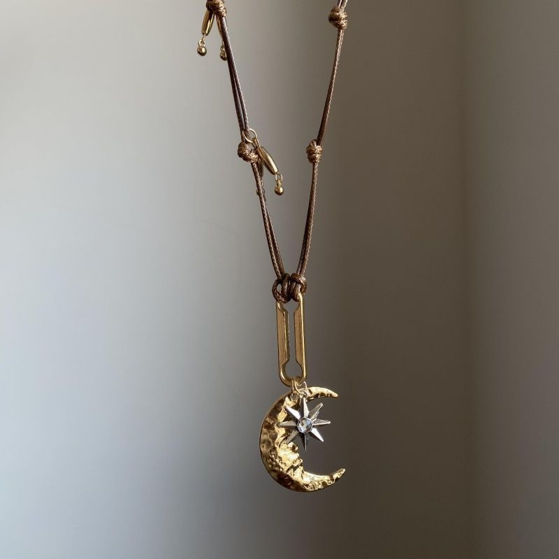 GOLD (1).jpg
