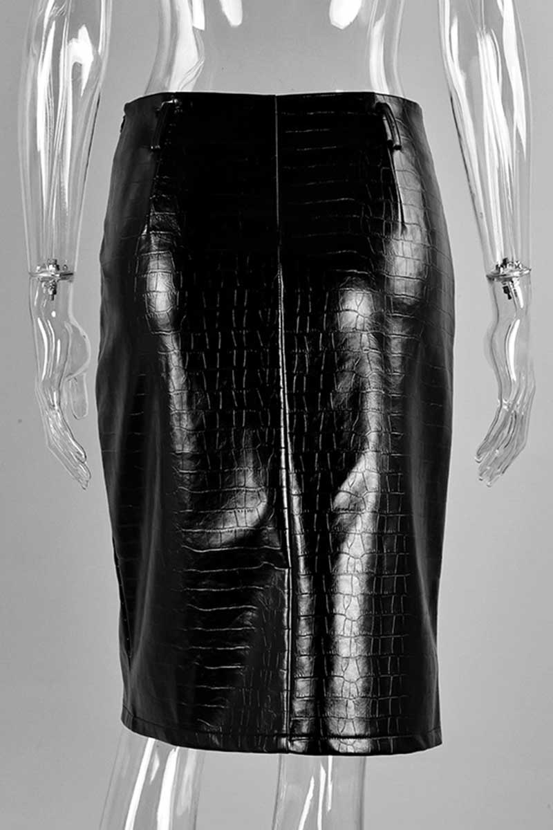 BLACK (4).jpg