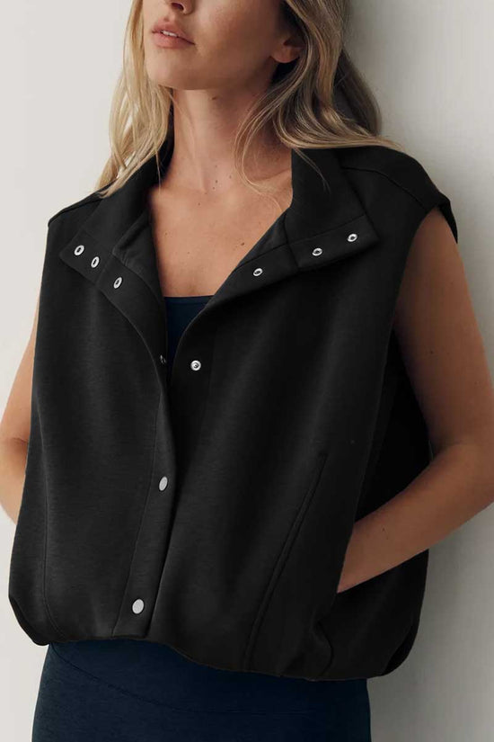 BLACK (1).jpg