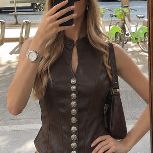 BROWN (1).jpg