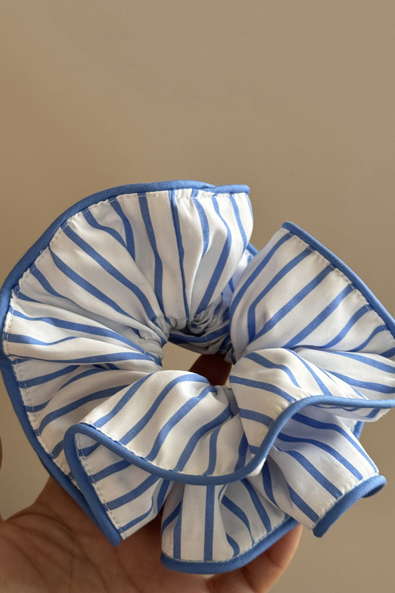 BLUE.jpg