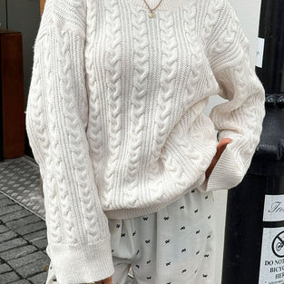 Cable Knit Long Sleeve Sweater