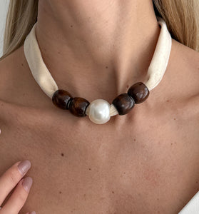 Elegant Beaded Choker Necklace