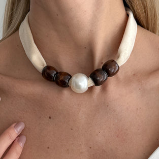 Elegant Beaded Choker Necklace