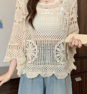 Crochet Scalloped Sleeve Blouse