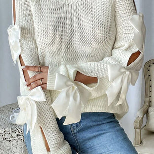 Elegant Bow-Detail Sweater with Cutouts