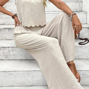 Scalloped Edge Sleeveless Pants Set