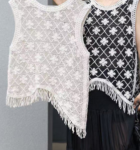 Floral Pattern Asymmetric Fringe Vest