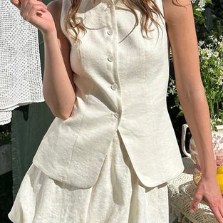 Elegant Sleeveless Skirt Set