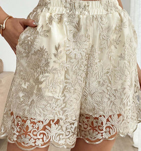 Elegant Lace Casual Shorts