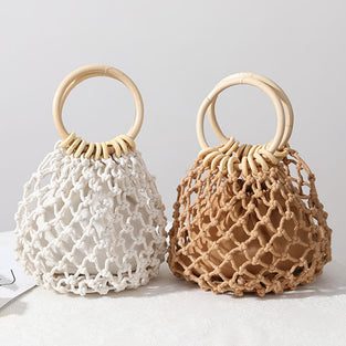 Chic Mesh Handbag with Wooden Handles