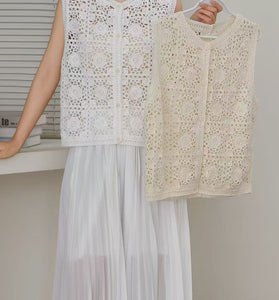 Crochet Sleeveless Sweater Vest