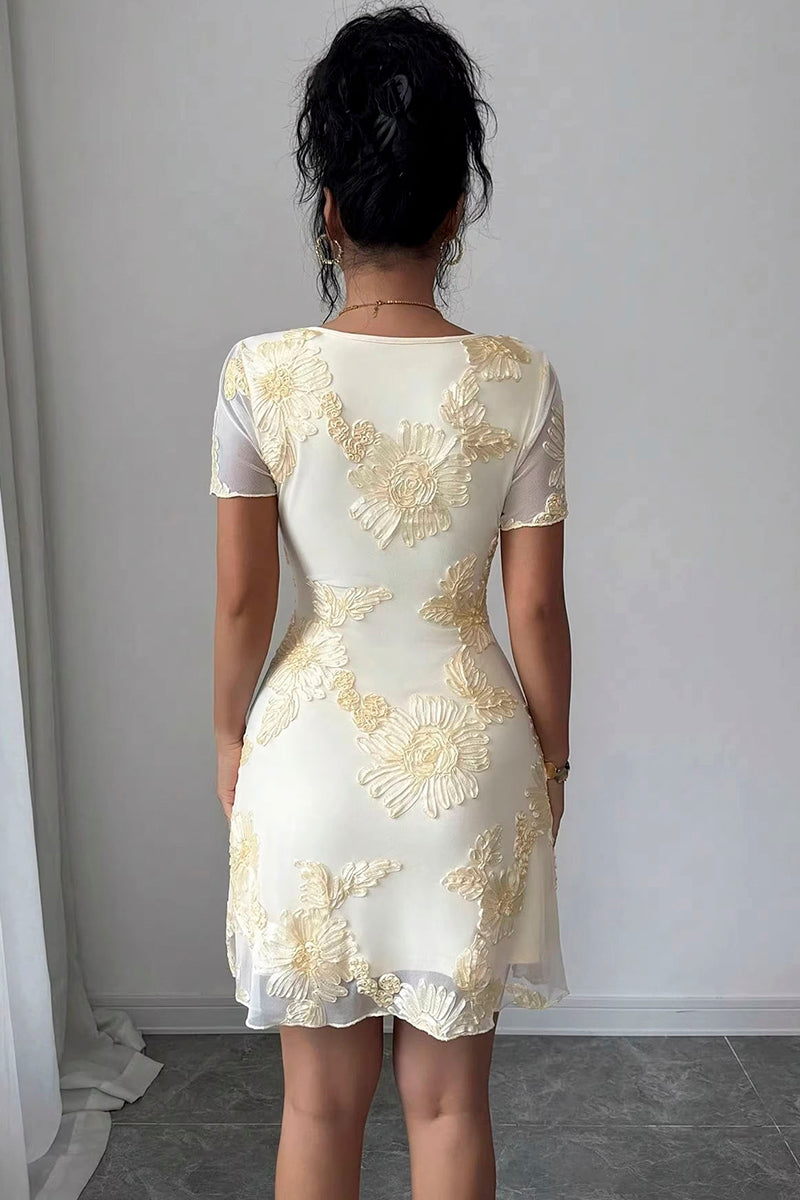 Floral Detail Keyhole Casual Dress