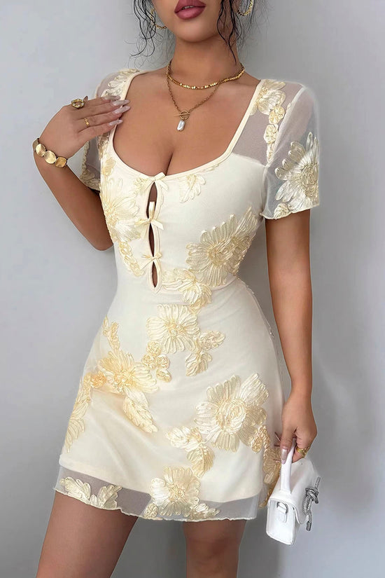 Floral Detail Keyhole Casual Dress