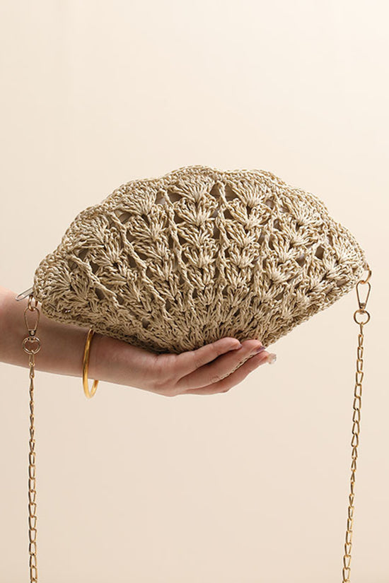 Chic Shell-Shaped Woven Handbag
