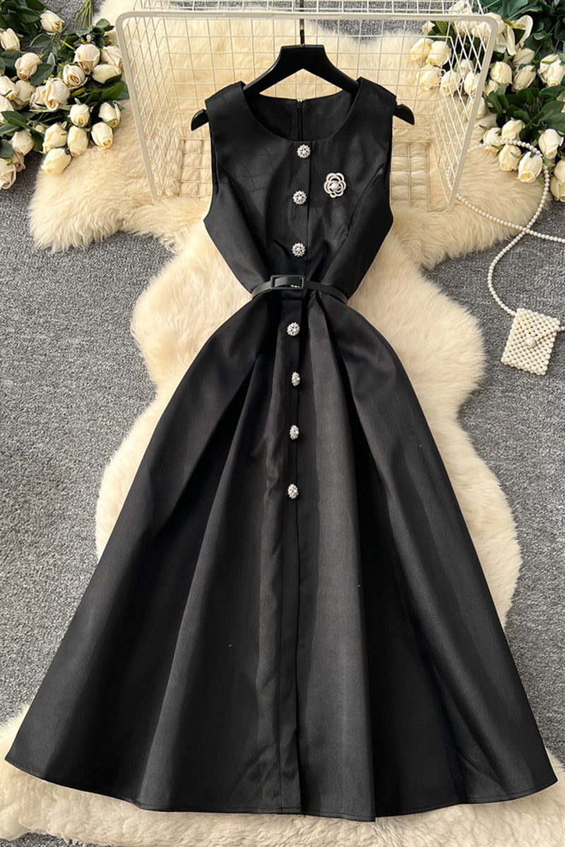 Elegant Sleeveless Button-Up Midi Dress
