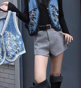Patterned Sleeveless Vest