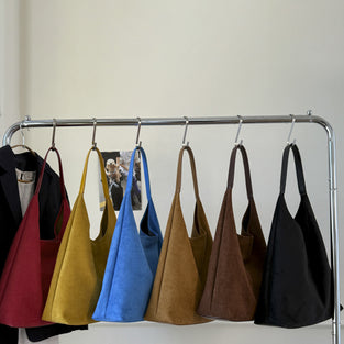 Chic Minimalist Hobo Shoulder Bag