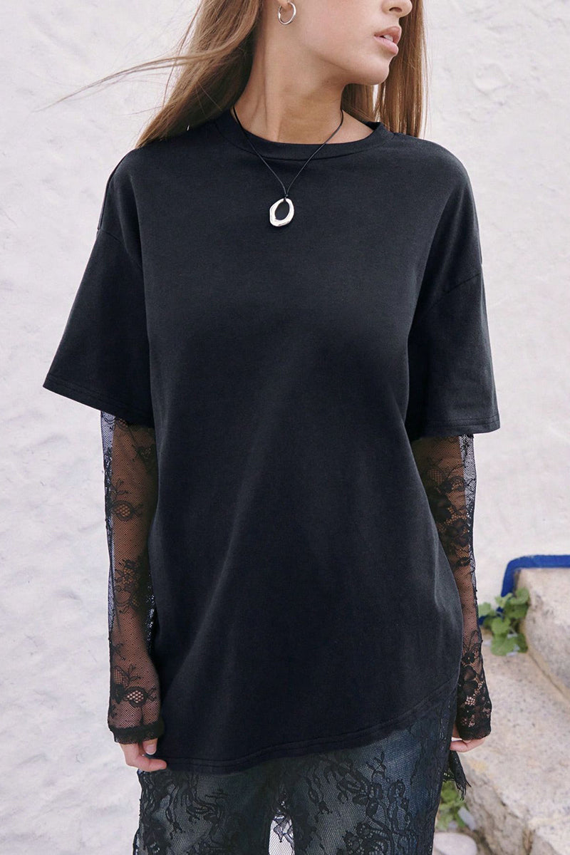 Lace Details Asymmetric Hem T-Shirt