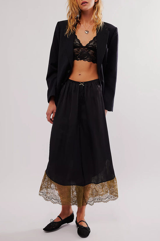 Elegant Lace Detail Casual Pants