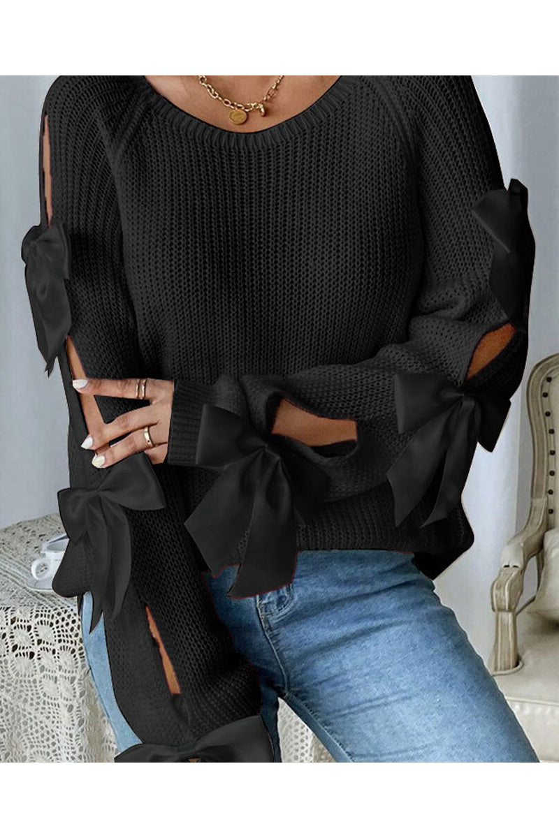 Elegant Bow-Detail Sweater with Cutouts