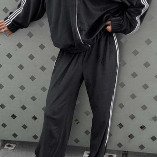 Stylish Zip-Up Activewear Set