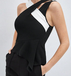Asymmetric Contrast Sleeveless Top