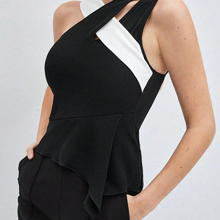 Asymmetric Contrast Sleeveless Top