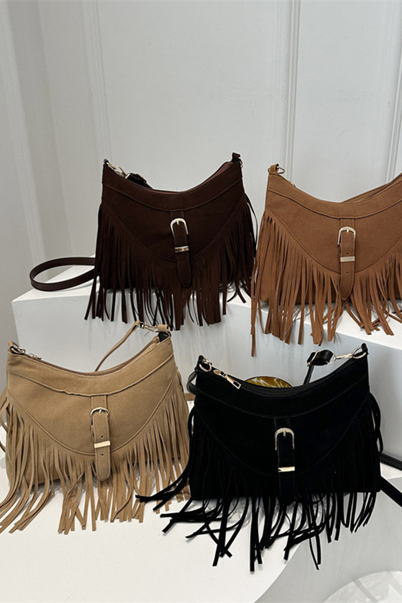 Chain Accent Shoulder Bag