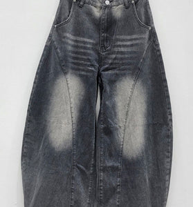 Trendy Barrel Jeans with Cuffed Details