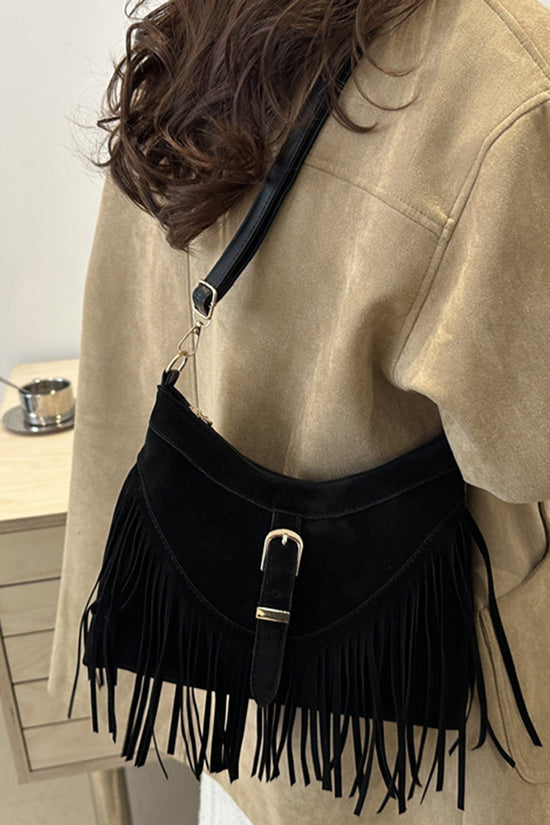 Chain Accent Shoulder Bag