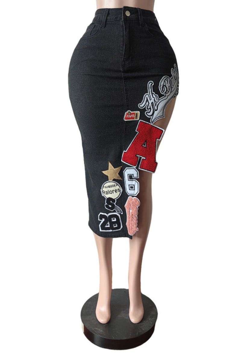High-Slit Denim Skirt with Patch Details