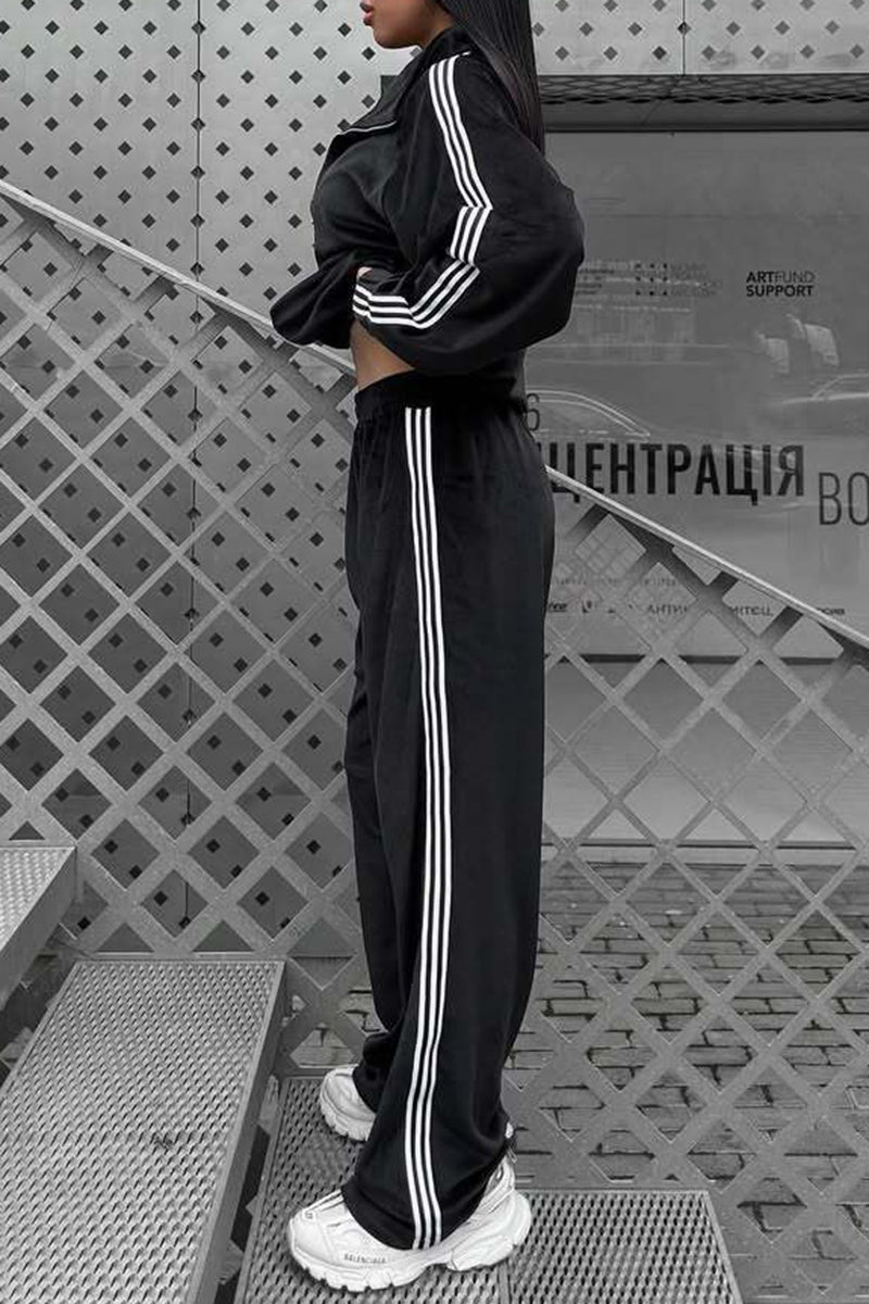 Stylish Zip-Up Activewear Set