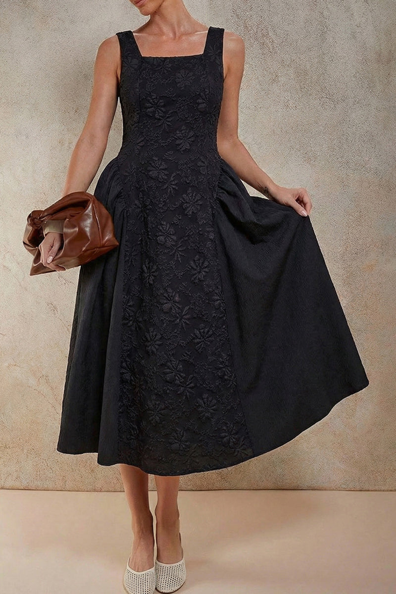 Elegant Sleeveless Floral Evening Dress